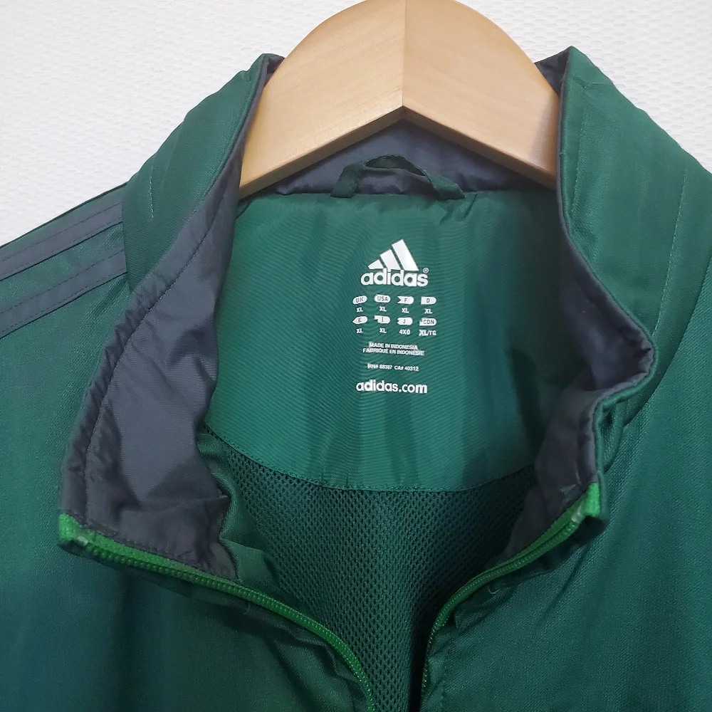 Adidas All Weather Jacket Stow Away Hood Green Mens XL